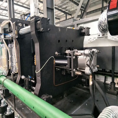 White 49kw Automatic Pet Blowing Machine 9000BPH Pet Bottling Line